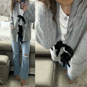 Last one ❤️New🍂 🎀 Velvet Bow Cable Cozy Statement Cardigan